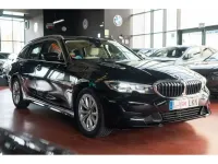 Käytetty BMW 318 Sport Line 150 HP (110 kW) 2020 Musta Farmari