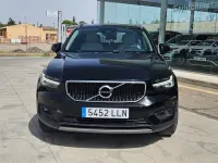 Usado Volvo XC40 Momentum 163 CV (119 kW) 2020 Negro SUV