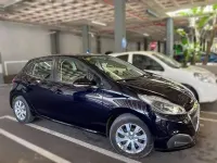 Usado Peugeot 208 83 CV (61 kW) 2018 Azul Utilitario