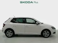 Usado Skoda Fabia Ambition 95 CV (69 kW) 2021 Blanco Utilitario