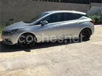 Usado Opel Astra Dynamic 150 CV (110 kW) 2018 Gris / plata Berlina