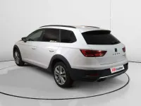 Usado Seat Leon 4Drive 150 CV (110 kW) 2018 Blanco SUV