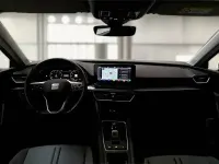 Usado Seat Leon Style 150 CV (110 kW) 2021 Gris Berlina
