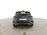 Usado Kia XCeed 120 CV (88 kW) 2023 Gris SUV