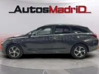 Usado Hyundai i30 120 CV (88 kW) 2021 Gris / plata Familiar