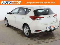 Usado Toyota Auris Hybrid Active 136 CV (100 kW) 2015 Blanco Utilitario