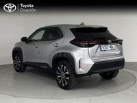 Usado Toyota Yaris Cross Active 116 CV (85 kW) 2022 Gris / plata SUV