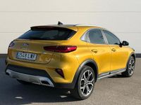 Usado Kia XCeed 141 CV (103 kW) 2022 Amarillo SUV