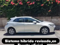 Usado Toyota Corolla Active 122 CV (89 kW) 2019 Gris / plata Berlina