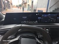 Usado Peugeot 3008 Allure 145 CV (106 kW) 2025 Gris / plata SUV