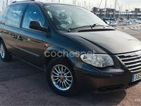 Usado Chrysler Voyager 143 CV (105 kW) 2006 Gris / plata Monovolumen