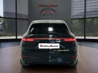 Usado Porsche Cayenne S 441 CV (324 kW) 2018 Negro SUV