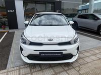 Usado Kia Rio 84 CV (61 kW) 2021 Blanco Berlina