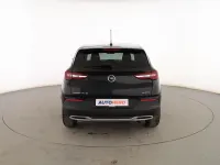 Usado Opel Grandland X Selective 130 CV (95 kW) 2019 Negro SUV