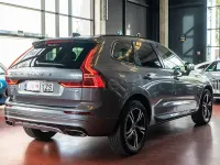 Usado Volvo XC60 R-Design 390 CV (286 kW) 2019 Gris / plata SUV