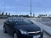 Usado Opel Astra GTC Cosmo 100 CV (73 kW) 2006 Negro Berlina