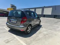 Usado Mercedes A160 Exclusive 95 CV (69 kW) 2010 Gris / plata Monovolumen