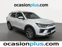 Usado SsangYong Korando Limited 136 CV (100 kW) 2021 Gris plata SUV
