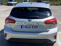 Usado Ford Focus ST-Line 125 CV (91 kW) 2019 Gris / plata Berlina