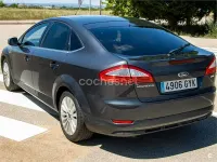 Usado Ford Mondeo Titanium S 163 CV (119 kW) 2010 Gris / plata Berlina