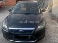 Usado Ford Focus Cabriolet Titanium 136 CV (100 kW) 2010 Negro Descapotable