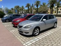 Usado Mazda 3 Active 109 CV (80 kW) 2006 Gris / plata Berlina