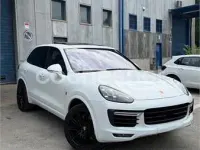 Usado Porsche Cayenne Turbo 520 CV (382 kW) 2016 Blanco SUV