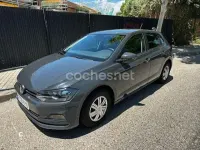 Usado VW Polo Edition 65 CV (47 kW) 2019 Gris / plata Utilitario