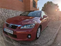 Usado Lexus CT200h 136 CV (100 kW) 2013 Rojo Berlina