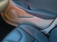 Usado Volvo V40 R-Design Momentum 150 CV (110 kW) 2014 Azul Utilitario