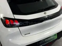 Usado Peugeot 208 Active 100 CV (73 kW) 2022 Blanco Utilitario