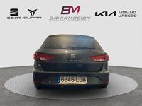 Usado Seat Leon Style 115 CV (84 kW) 2019 Gris