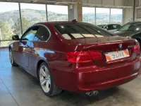 Usado BMW 330 245 HP (180 kW) 2010 Vermelho Sedan