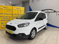 Usado Ford Tourneo Courier Titanium 100 CV (73 kW) 2021 Blanco Monovolumen