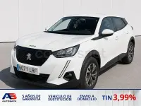 Usado Peugeot 2008 Active 110 CV (80 kW) 2021 Blanco SUV
