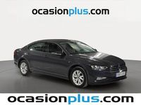 Usado VW Passat 150 CV (110 kW) 2021 Gris Berlina