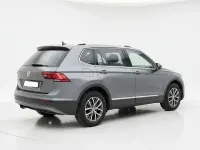 Usado VW Tiguan Comfortline 150 CV (110 kW) 2021 Gris SUV