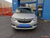 Usado Opel Zafira Excellence 134 CV (98 kW) 2018 Gris / plata Monovolumen