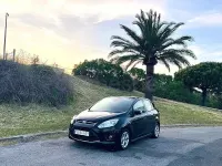 Begagnad Ford C-MAX 125 HK (91 kW) 2014 Svart Minibuss