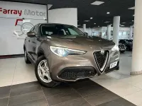 Usado Alfa Romeo Stelvio 201 CV (147 kW) 2019 Marrón SUV