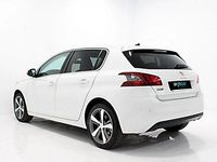 Usado Peugeot 308 Allure 131 CV (96 kW) 2018 Blanco