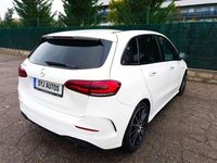 Usado Mercedes B200 150 CV (110 kW) 2022 Blanco Monovolumen