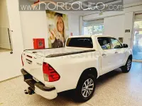 Usado Toyota HiLux 150 CV (110 kW) 2020 Blanco Pickup/Camioneta