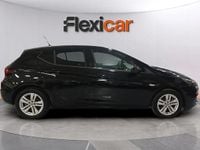 Usado Opel Astra 110 CV (80 kW) 2020 Negro Berlina
