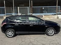 Usado Lancia Delta Gold 120 CV (88 kW) 2012 Negro Utilitario