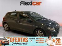 Usado Hyundai i20 84 CV (61 kW) 2024 Gris Utilitario