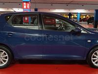 Usado Seat Ibiza Reference 75 CV (55 kW) 2017 Azul Berlina