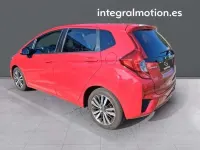 Usado Honda Jazz Elegance 102 CV (75 kW) 2017 Rojo Utilitario