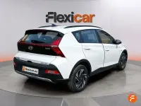 Usado Hyundai Bayon 100 CV (73 kW) 2023 Blanco SUV