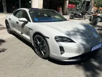 Usado Porsche Taycan Turbo 650 kW (884 CV) 1970 Blanco Berlina